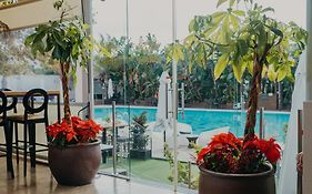 Mare Hotel